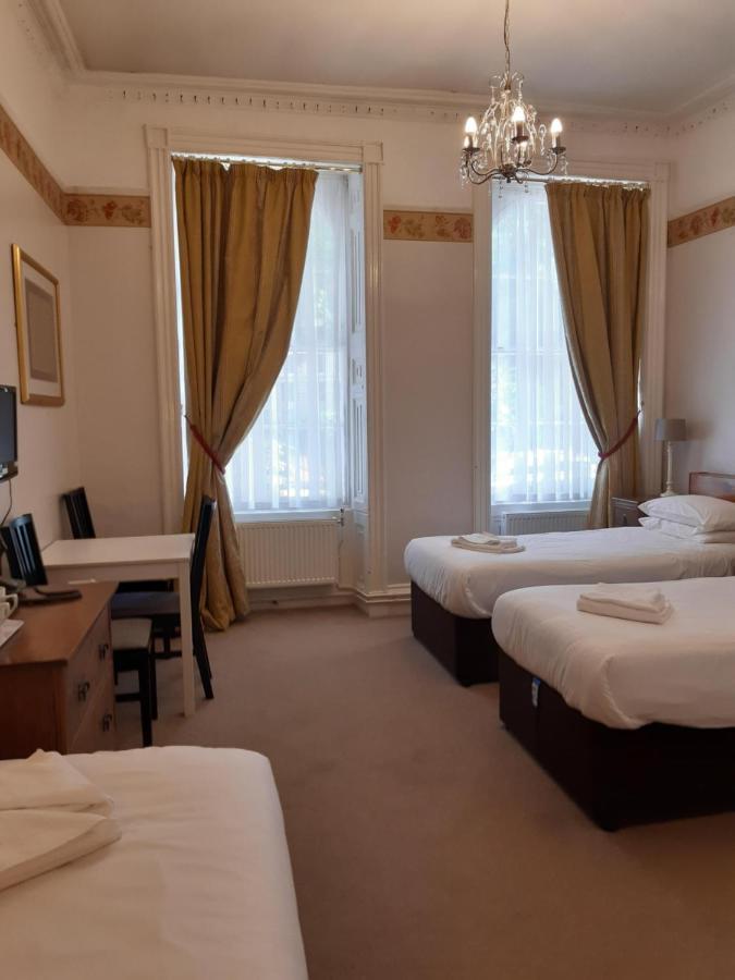 Crescent Hotel Лондон Экстерьер фото